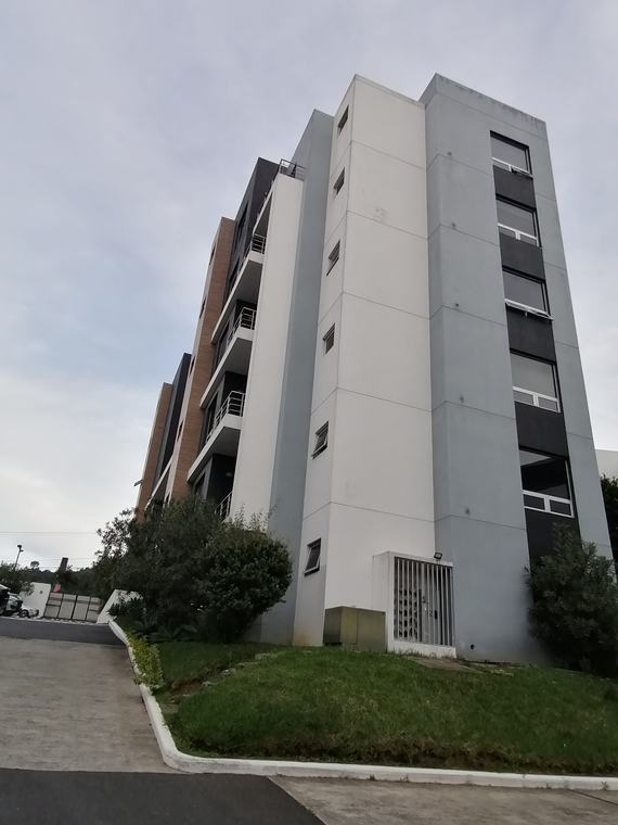 Apartamento en Casa Trento, Zona 16